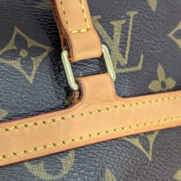 Authentic Louis Vuitton Coussin Monogram - Picture 9 of 16